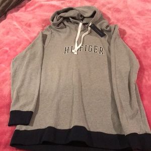 Men’s long sleeve Tommy Hilfifer